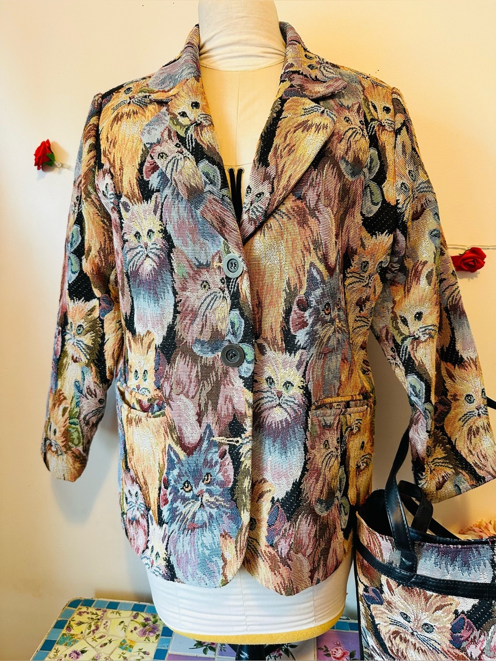 Vintage Multicolor Cat Tapestry Blazer & Matching Tote Bag Set - Picture 3 of 16